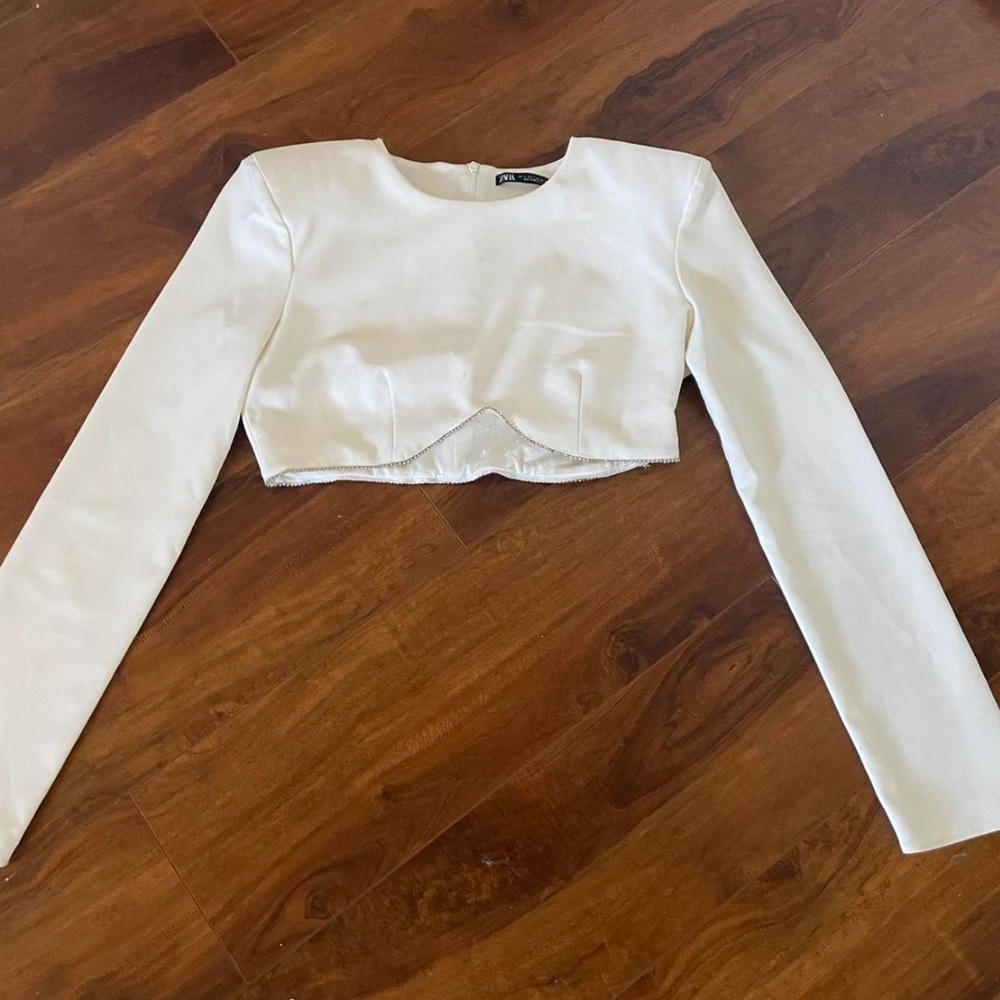 Zara Elegant White Long Sleeve Crop Top with rhinestone detail